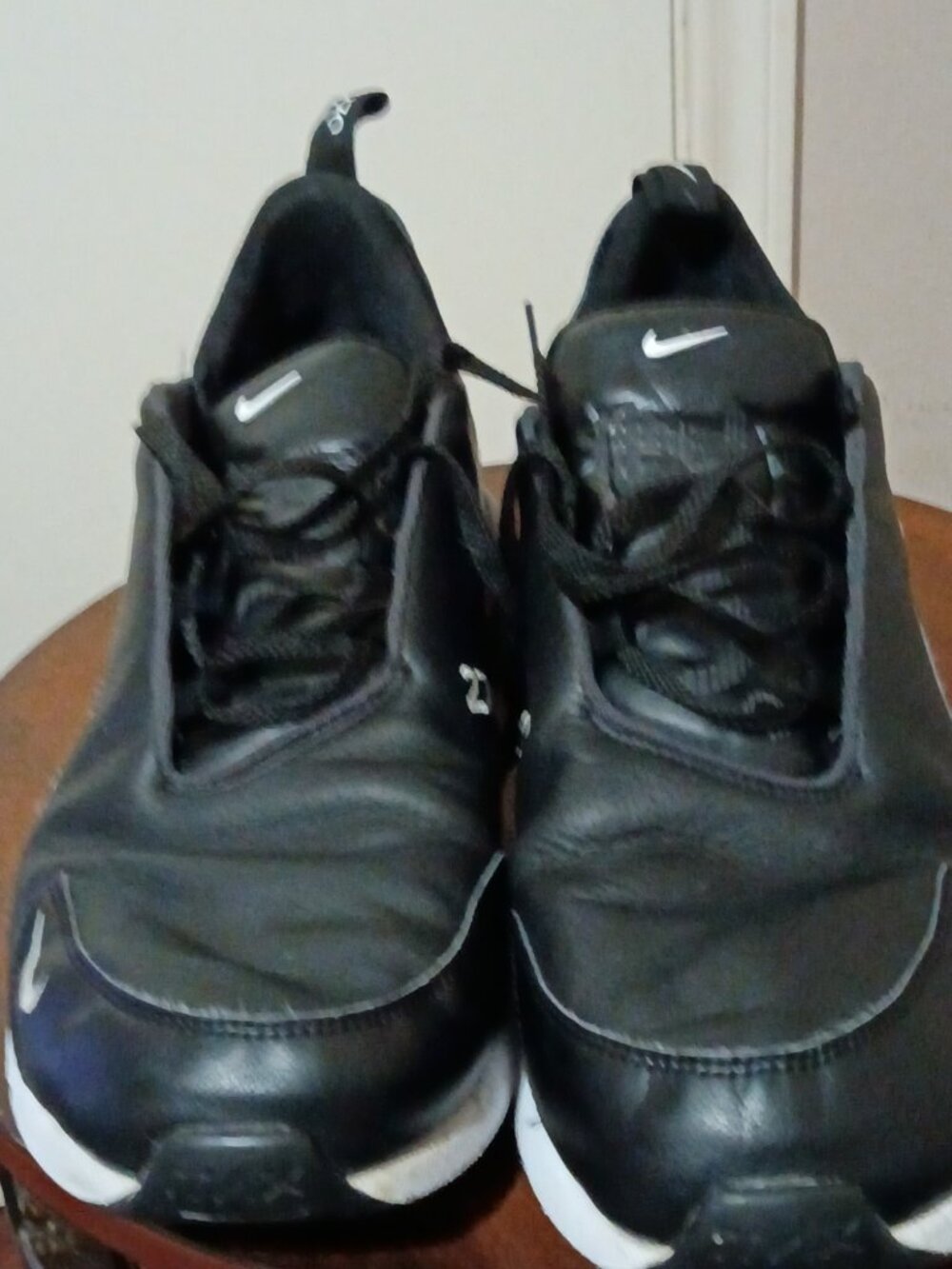 Nike Air Max 270 Men's Size 14 US BQ6171-001 Black White Leather Athletic Shoes - Picture 4 of 13